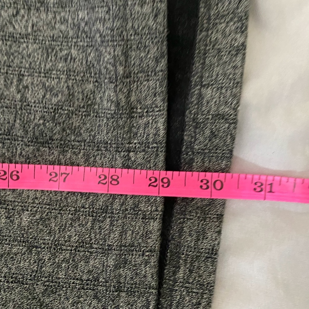 Van Heusen Heather Gray Light Knit Sweater XL - Picture 4 of 5